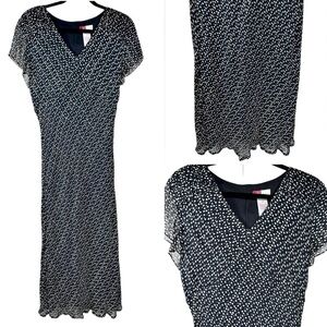 JM Collection maxi dress, 10, v-neck, ruffle sleeves, fitted bodice Sexy Western